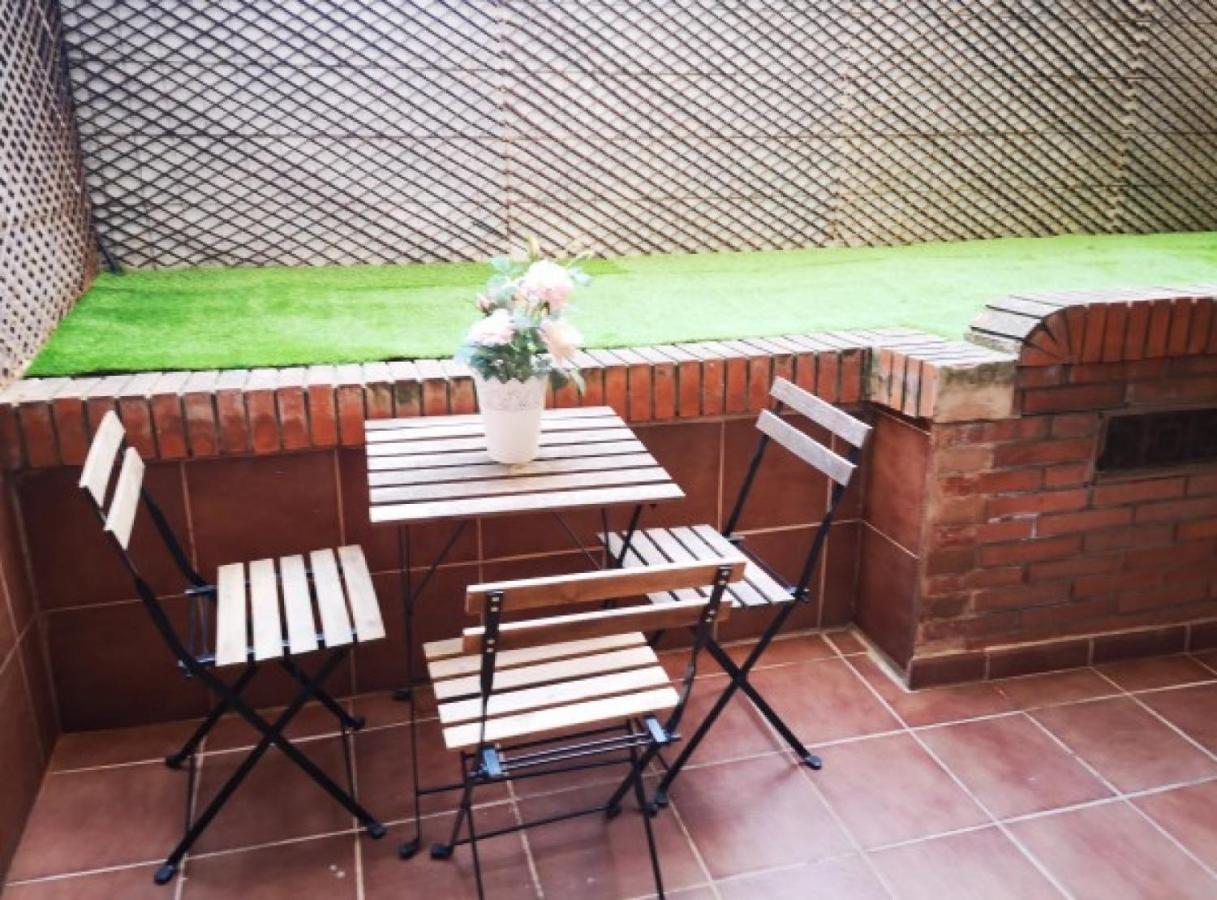 Find Calm At Cozy Sanctuary With Terrace Apartament