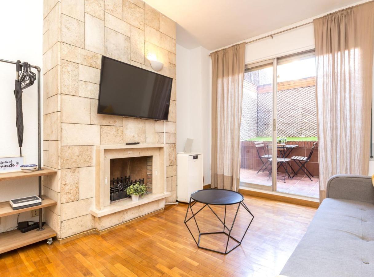 Find Calm At Cozy Sanctuary With Terrace Apartment